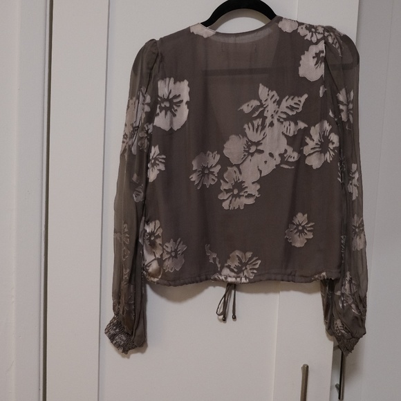 ASTR - Picture 3 of 3